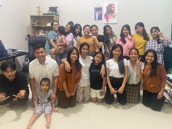 YOUTH HKI MISSIONAL: BERSEKUTU, BELAJAR, BERDAMPAK